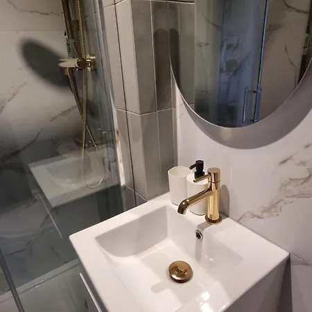 Spokojna Przy Suntago Deepspot Apartment Mszczonow